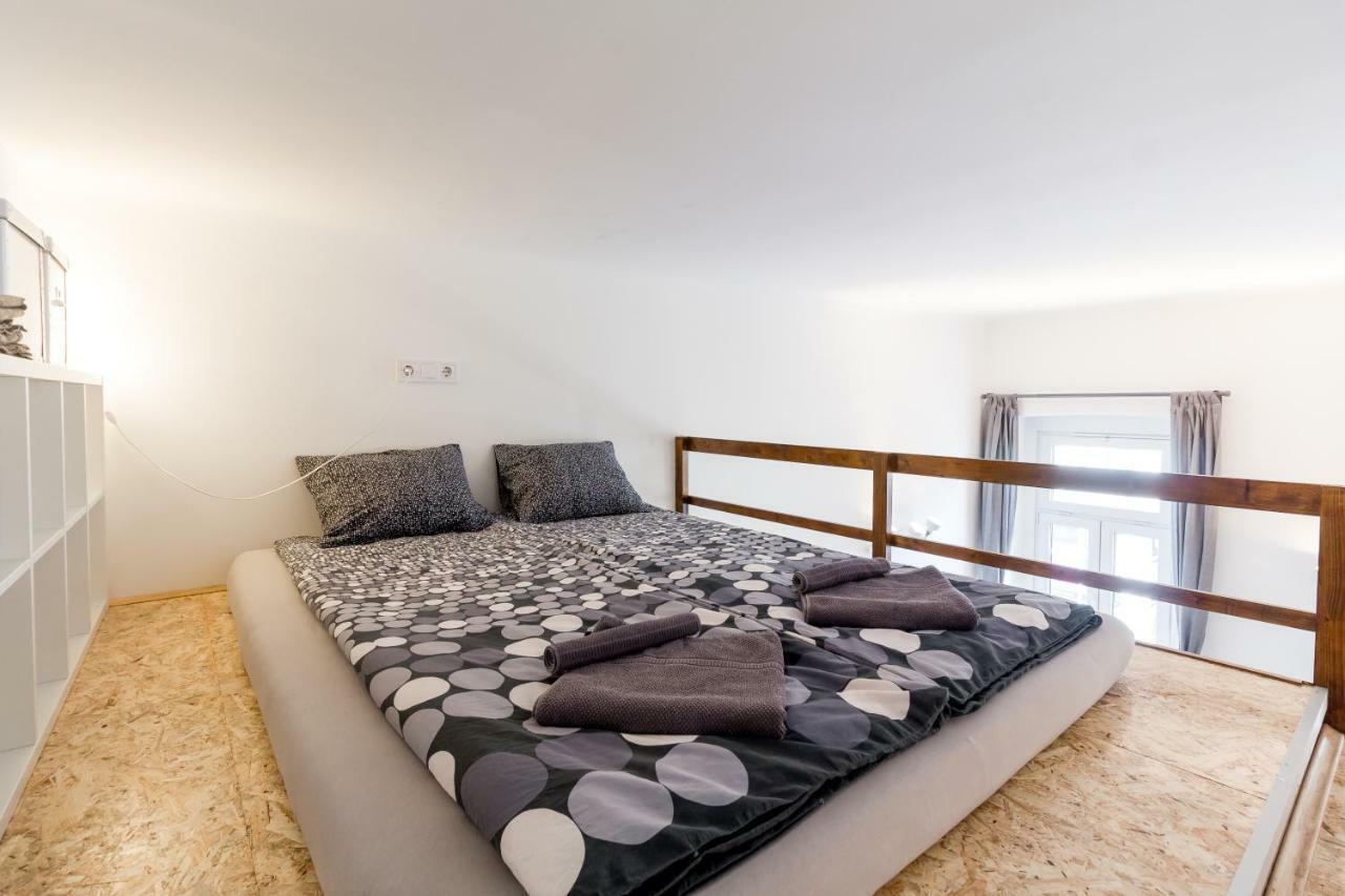 Flexible Selfcheckins 13 & 14 - Le Petit & Le Grand Zagreb - Centre - New - Apartments Repinc מראה חיצוני תמונה