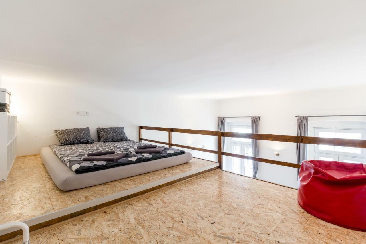 Flexible Selfcheckins 13 & 14 - Le Petit & Le Grand Zagreb - Centre - New - Apartments Repinc מראה חיצוני תמונה