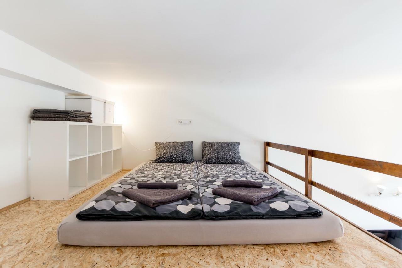 Flexible Selfcheckins 13 & 14 - Le Petit & Le Grand Zagreb - Centre - New - Apartments Repinc מראה חיצוני תמונה