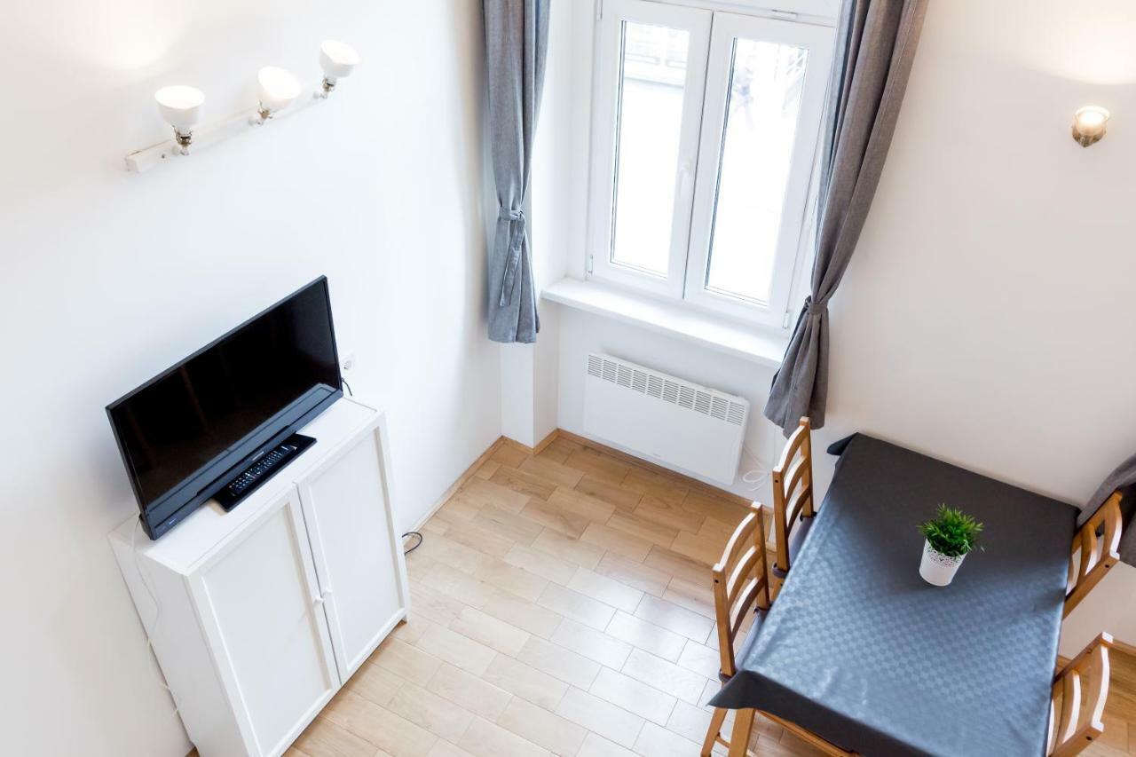Flexible Selfcheckins 13 & 14 - Le Petit & Le Grand Zagreb - Centre - New - Apartments Repinc מראה חיצוני תמונה